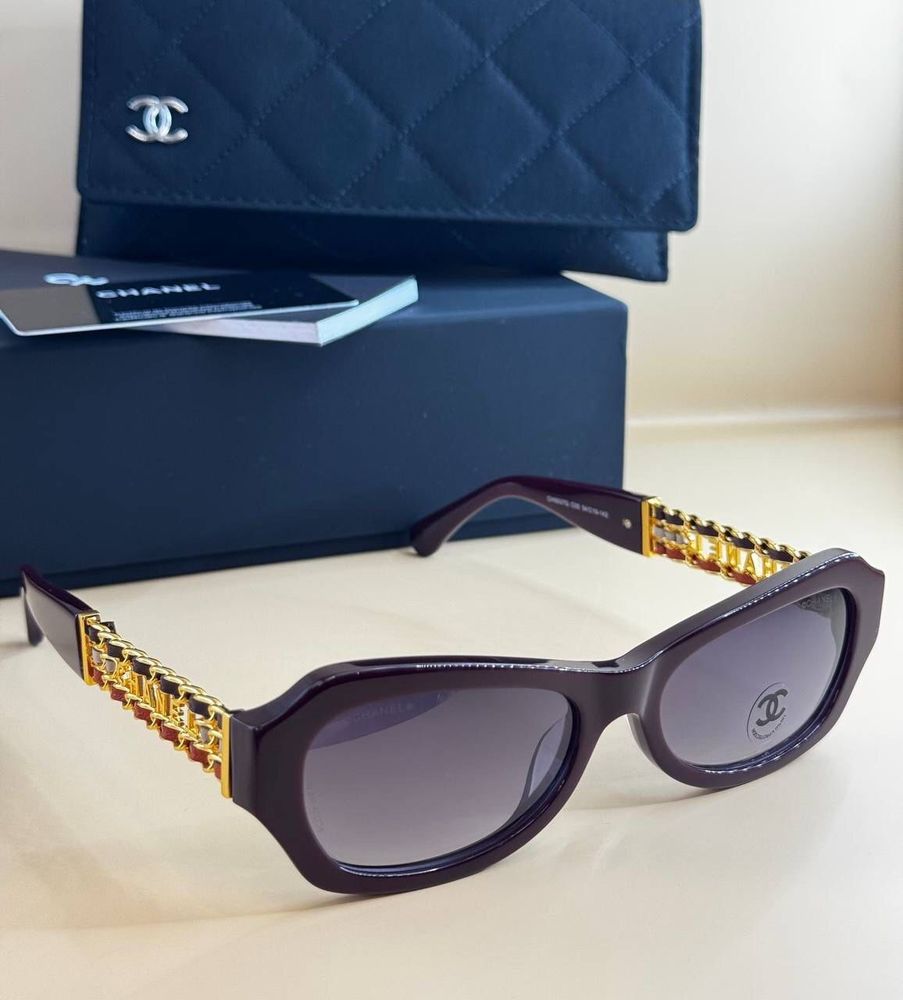 Солнцезащитные очки CHANEL