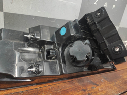 Фонарь задний правый Genesis GV80 20-нв Б/У Оригинал 92402T6000