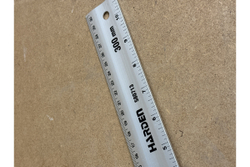 Алюминиевый угольник HARDEN, 300 мм. 580713