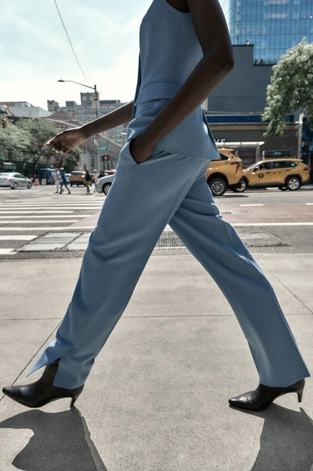 ZARA БРЮКИ FLARE С БОКОВЫМИ РАЗРЕЗАМИ, СИНИЙ