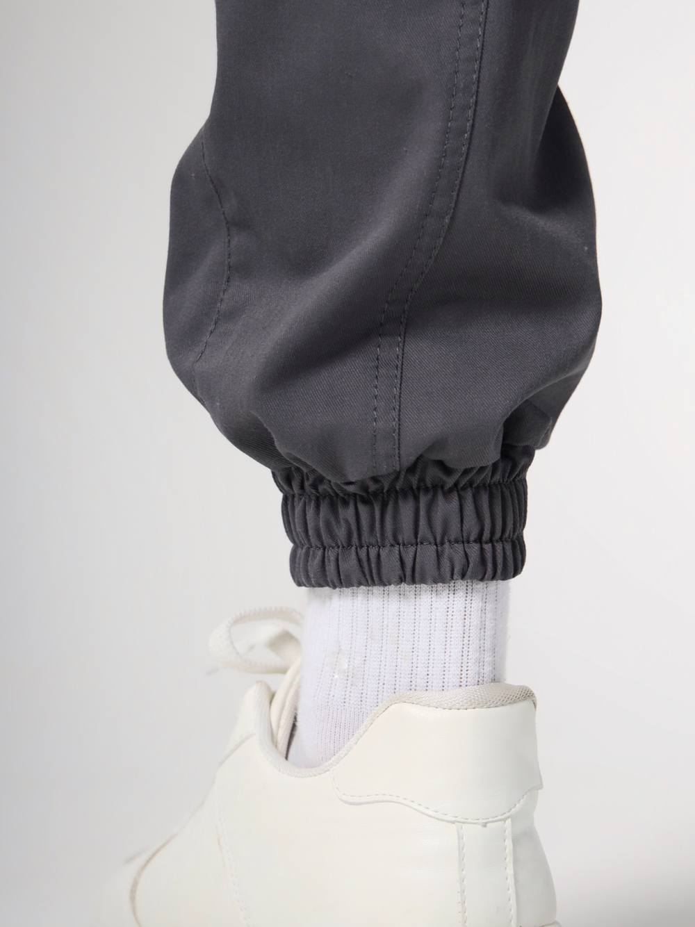 Брюки карго с передними карманами Город Горький серый графит