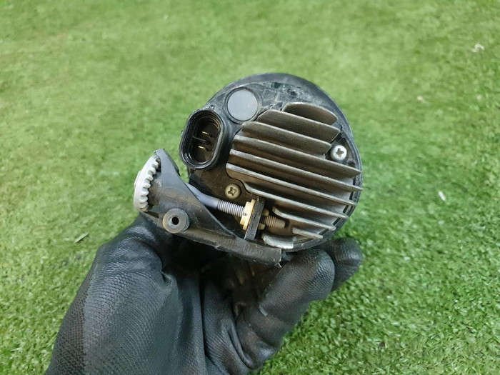 ПТФ левая Toyota Camry XV50 XV70 (2017-2021) LED