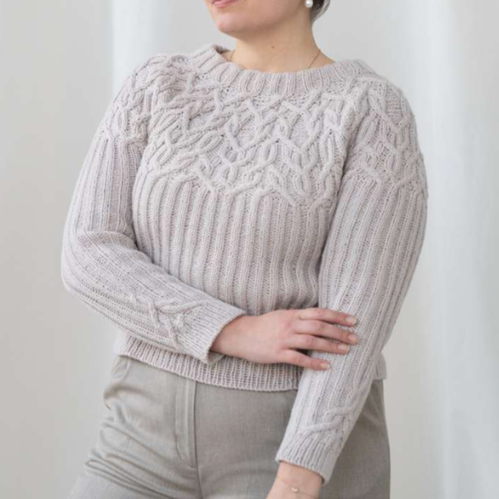 Описание по вязанию пуловера спицами "Marzipan"