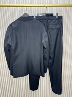 Классический костюм Kiton