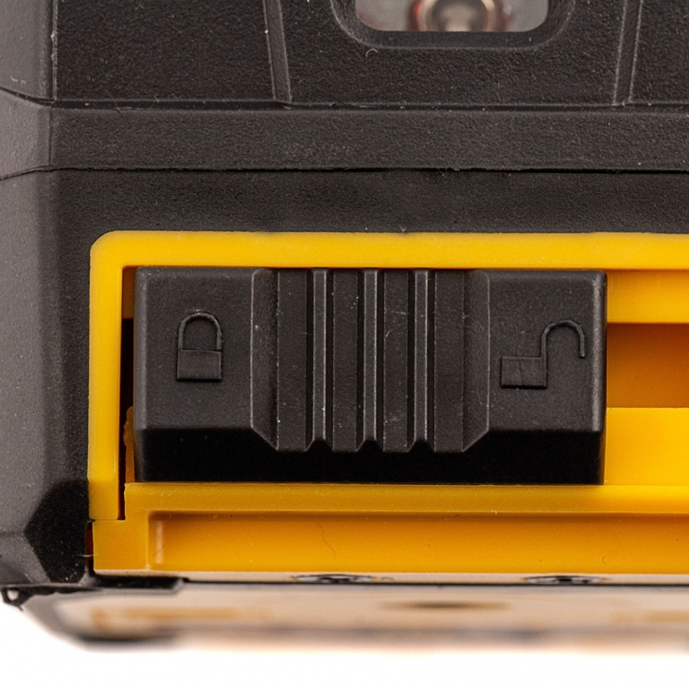 Лазерный уровень LX 02 Red, 20 м, 635 нм, резьба 1/4" Denzel