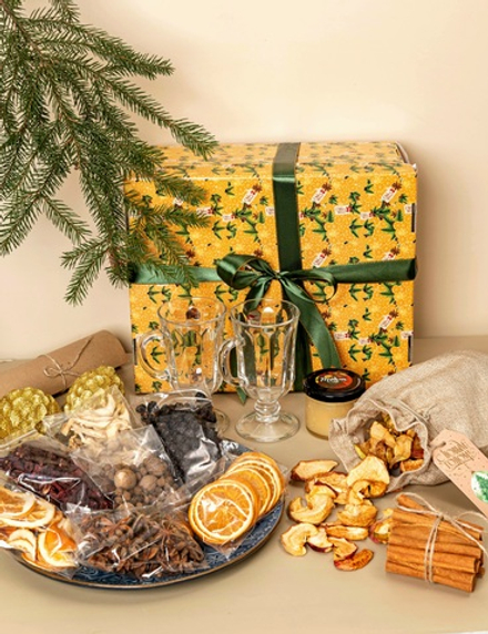 Набор "Тепла и уюта" с бокалами и пряностями, на 20-30 порций напитков