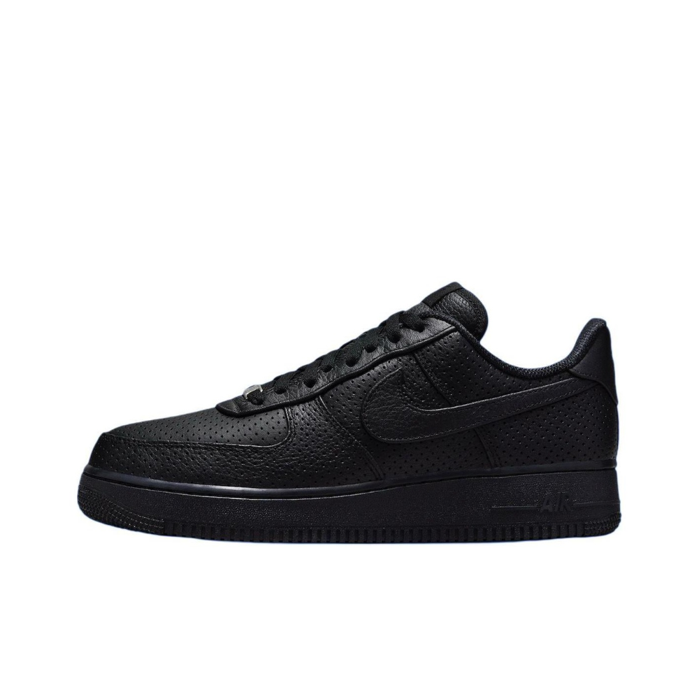 Кроссовки Nike Air Force 1 Low SP 'Triple Black Perforated' HF8189-001