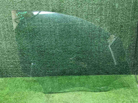 Стекло двери переднее RH Mercedes GLS X167 (19-нв)