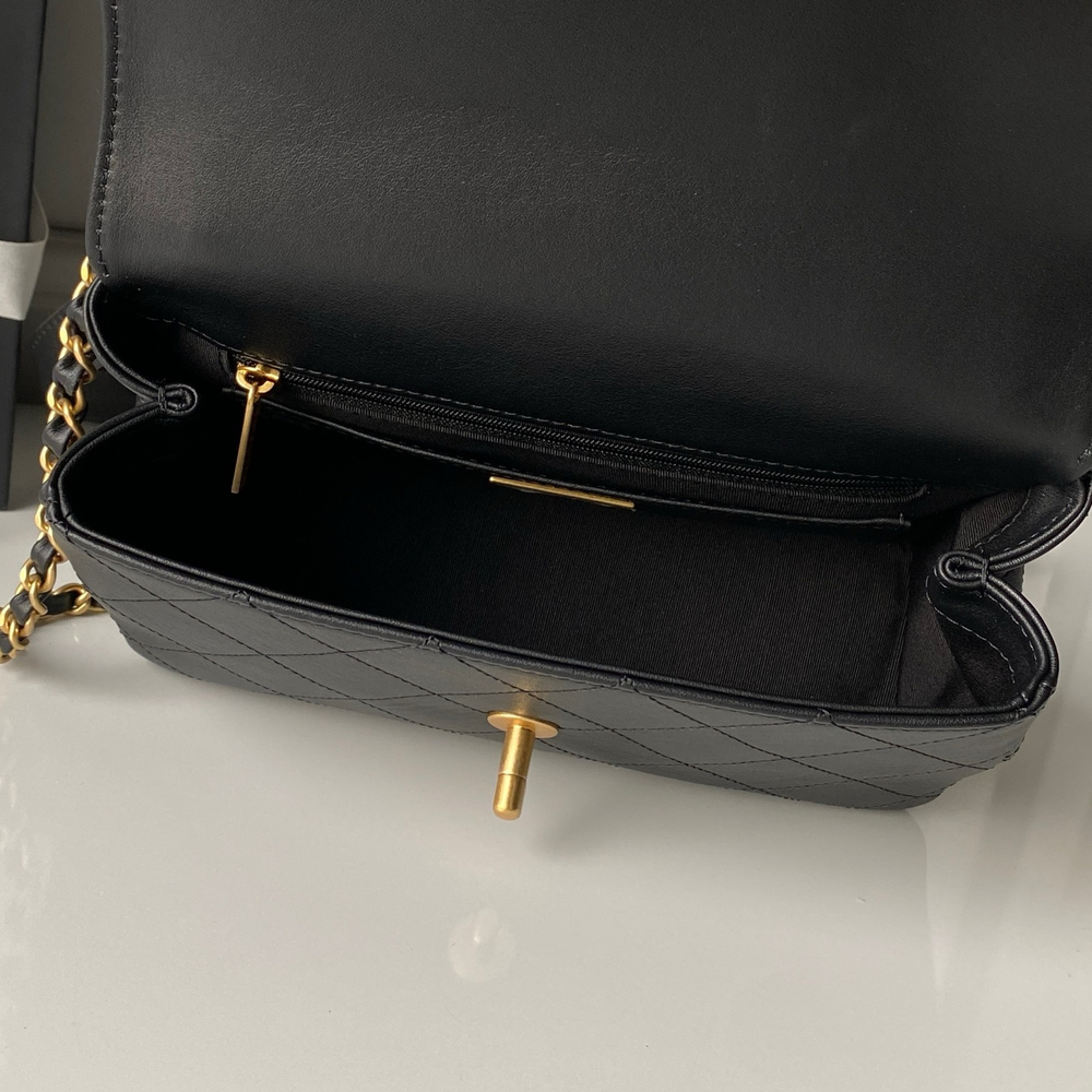 Chanel Bag 25 cm