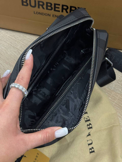 Сумка-мессенджер Burberry