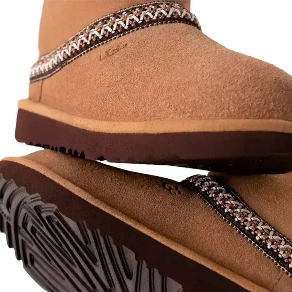 Ugg Classic Mini Crescent - Chestnut