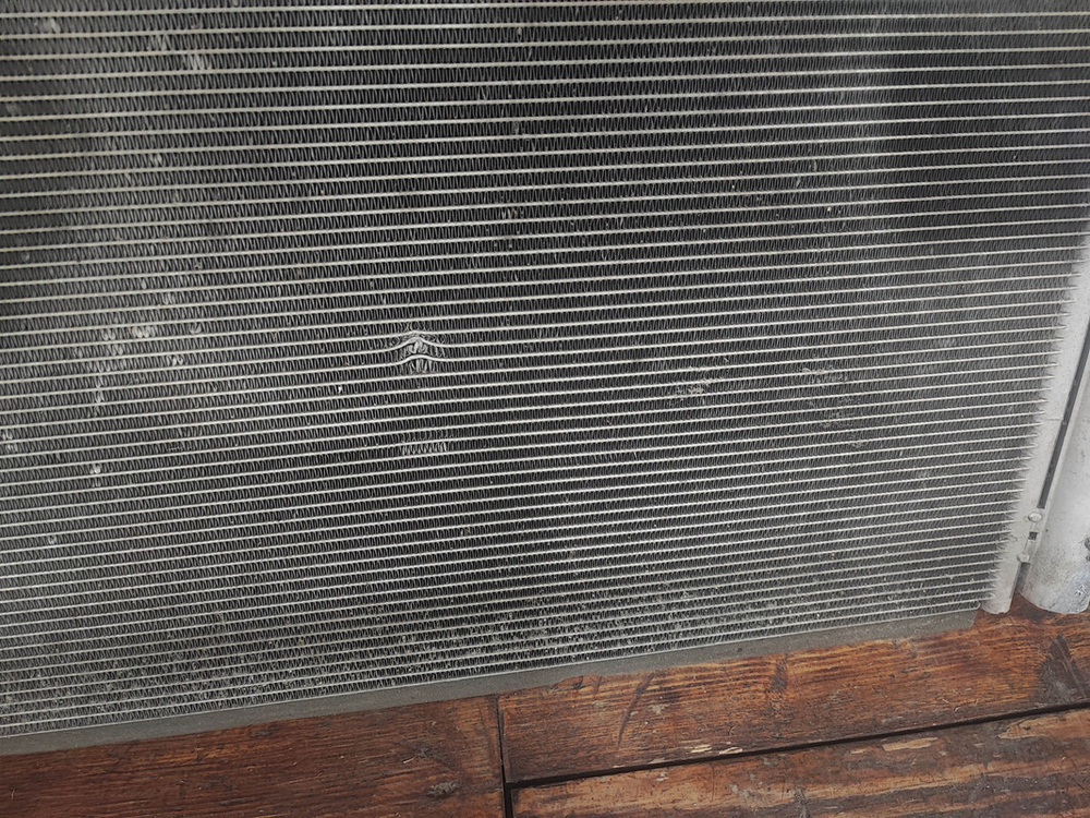 Радиатор кондиционера Geely Coolray 20-нв Б/У Оригинал 8010054000