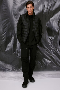 H&M Водонепроницаемые брюки Regular Fit™, черный