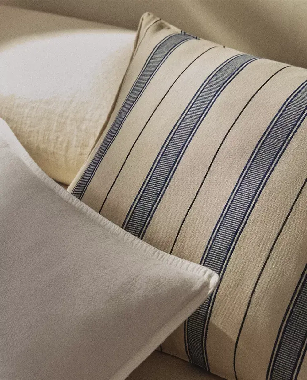 ZARA HOME НАВОЛОЧКА В ПОЛОСКУ, СИНИЙ