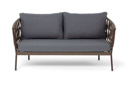 "Диего" диван 2-местный плетеный из роупа, каркас алюминий коричневый (RAL8016) муар, роуп коричневый круглый, ткань темно-серая 027