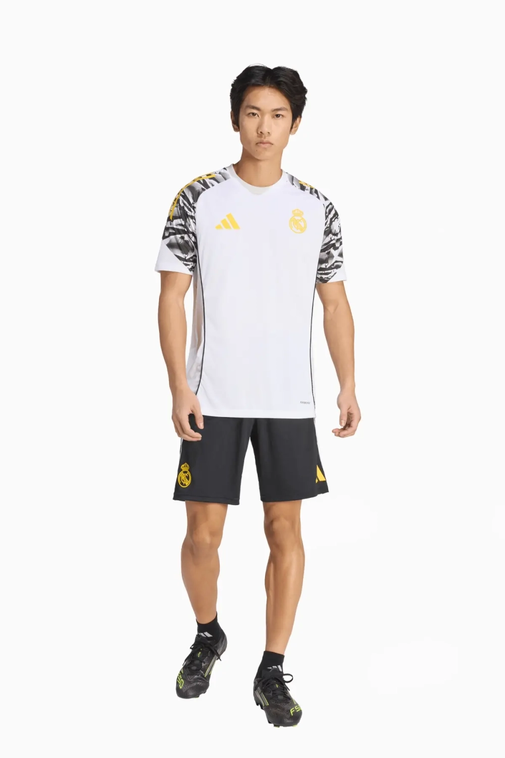 Шорты adidas Real Madrid x Marvel 25/26 Training Competition - черный