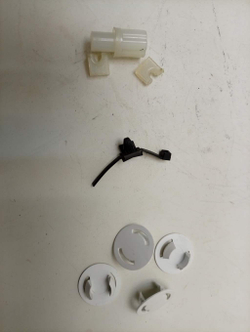 CS341062D2/2-07 кт32 Пластиковый крепеж, заглушки для стиральной машины Candy б/у