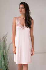 Сорочка из вискозы длиной чуть ниже колен (Размер: XS) (Цвет: персиковый)