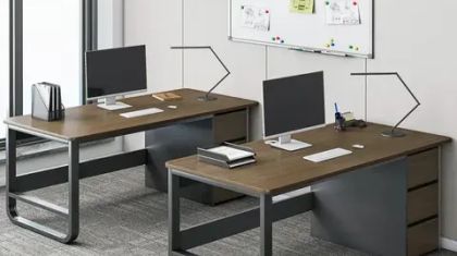 Популярные виды офисных столов: полный гид по выбору