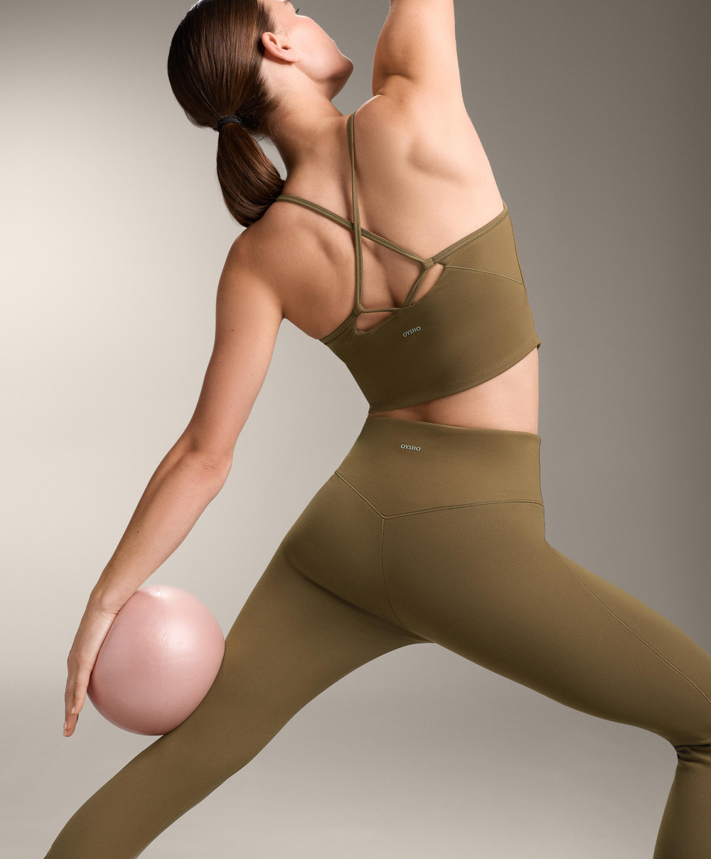 OYSHO Легинсы Evermove с высокой посадкой и длиной до щиколотки, оливково-зеленый