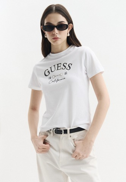 Футболка женская GUESS