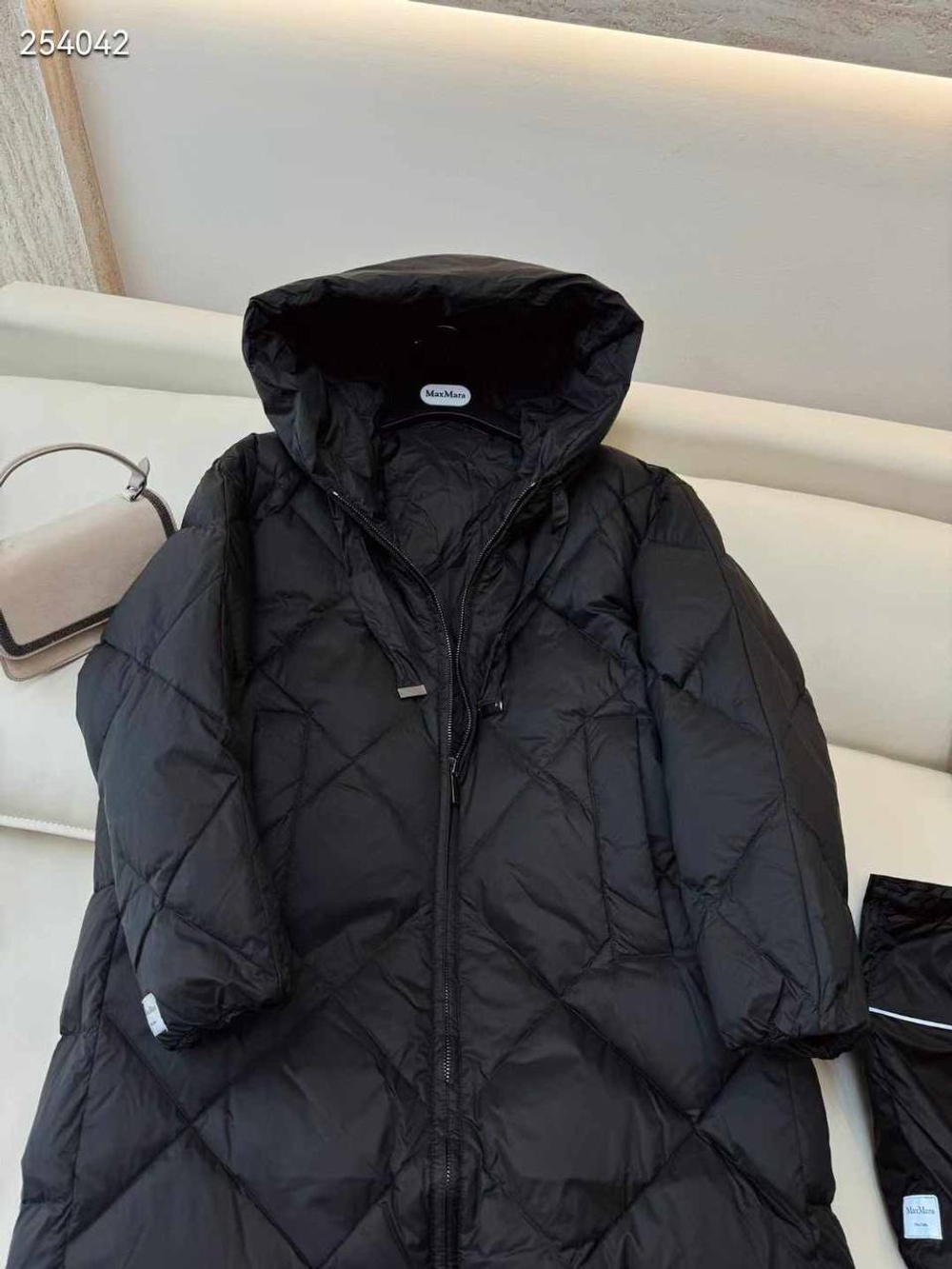 Пуховик MaxMara