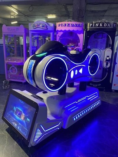 Аттракцион виртуальной реальности гонка Moto VR