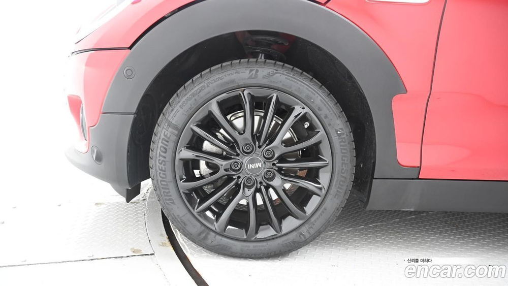 Mini Cooper Clubman Classic (09.2023)