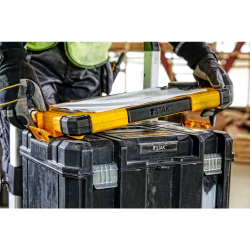 Планшет с органайзером DEWALT TSTAK, с подсветкой, DWST82732