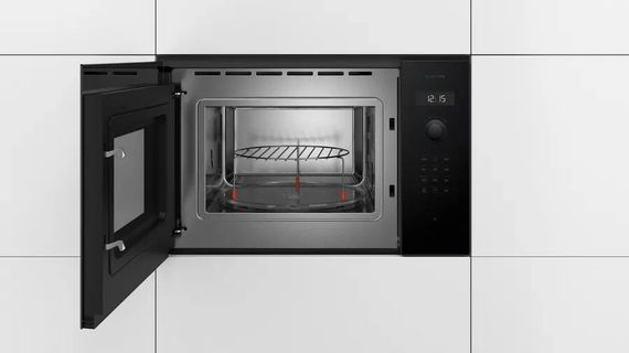 Микроволновая печь Bosch BEL454MB1F