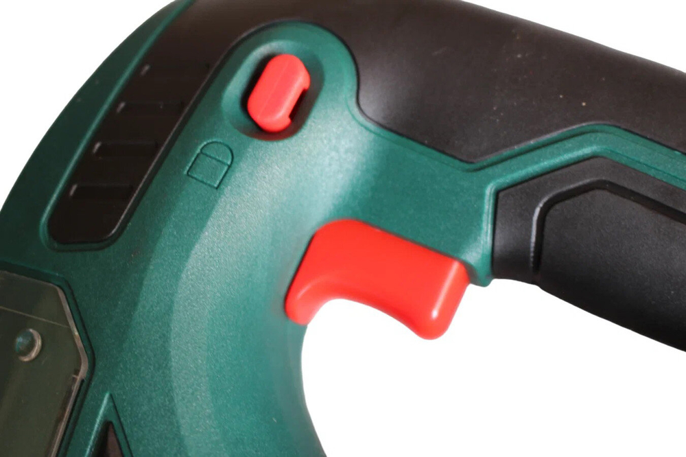 Лобзик аккумуляторный FAVOURITE OBS 21 JS Li-ion, 21 В,  0-2850 об/мин 55/5 мм с 1 акб 2Ач и з/у