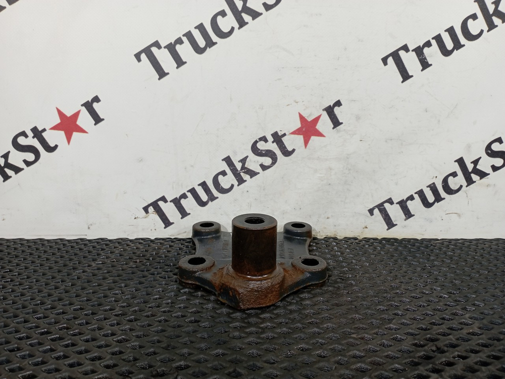 Кронштейн переднего стабилизатора