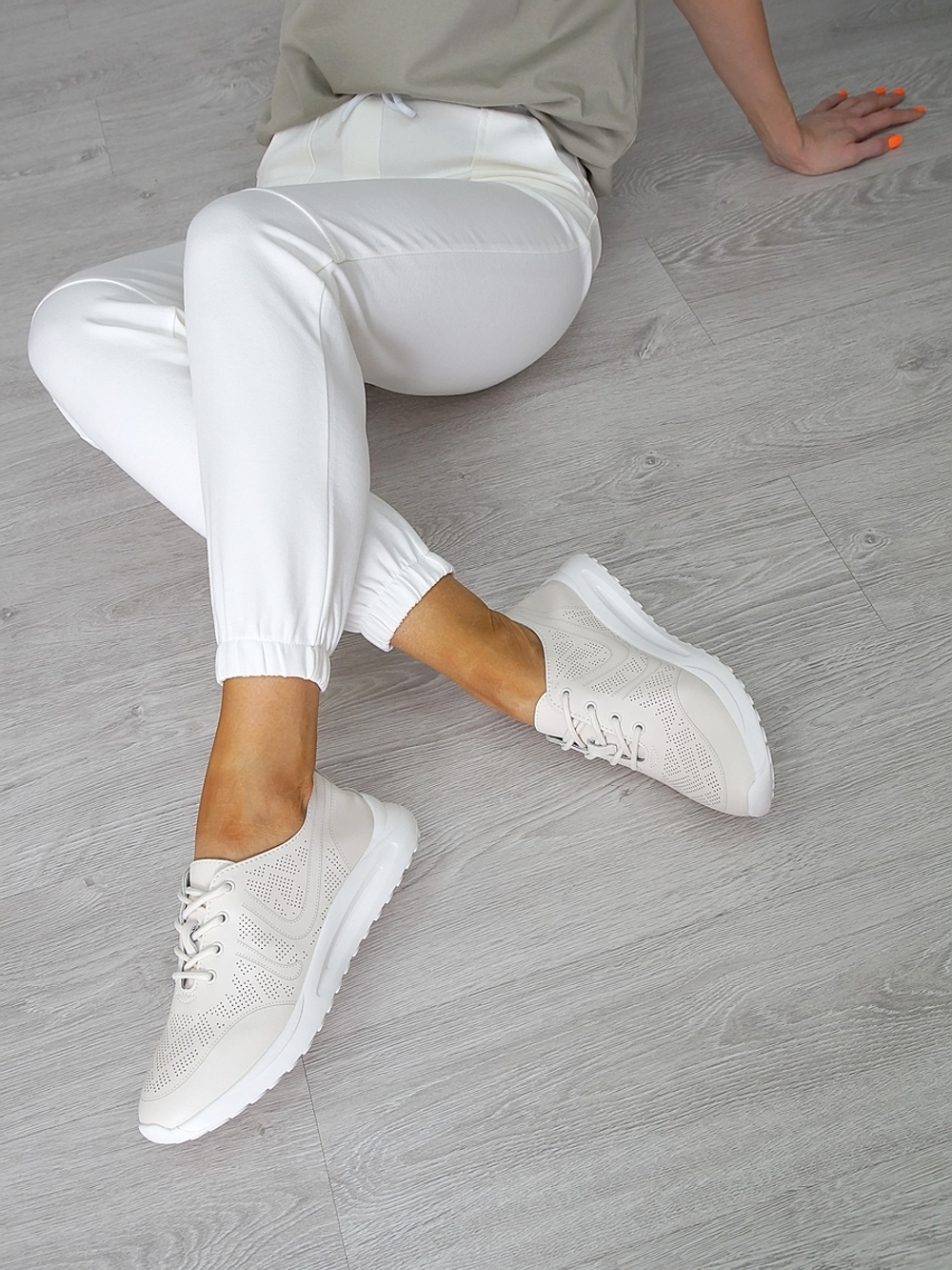 Кроссовки женские летние натуральная кожа