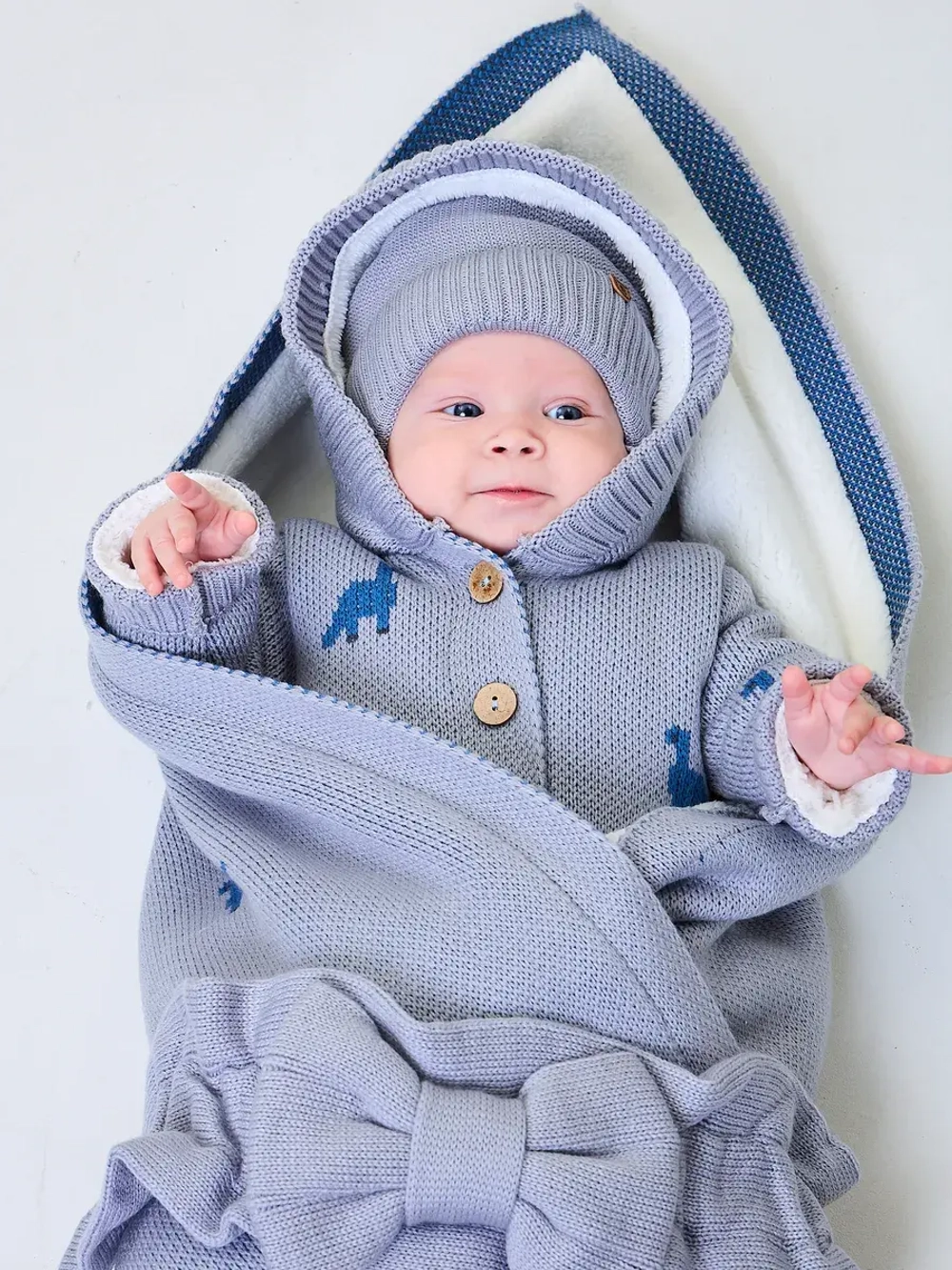 Конверт на выписку для новорожденных утепленный мехом