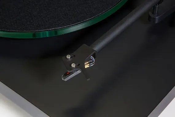 NAD C558