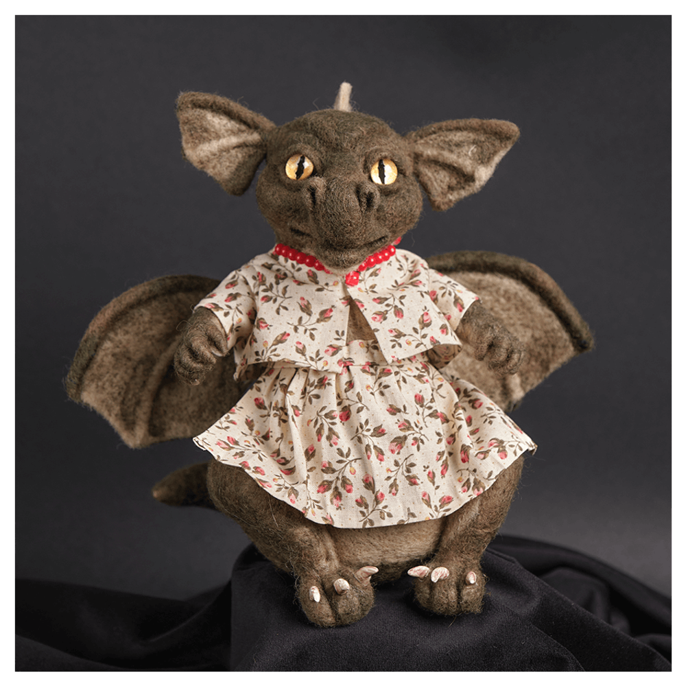 Валяная игрушка «Дракон Тамара Петровна»