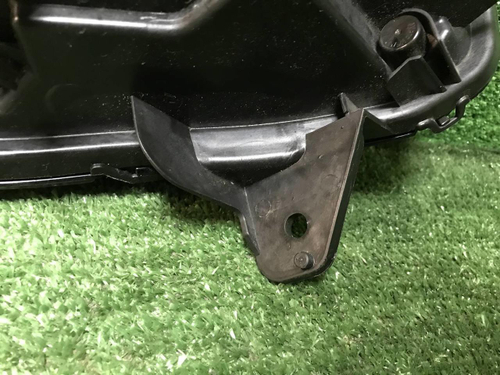 Битый Указатель поворота левый Omoda C5 (22-нв)