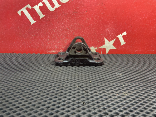 Кронштейн рессоры передней