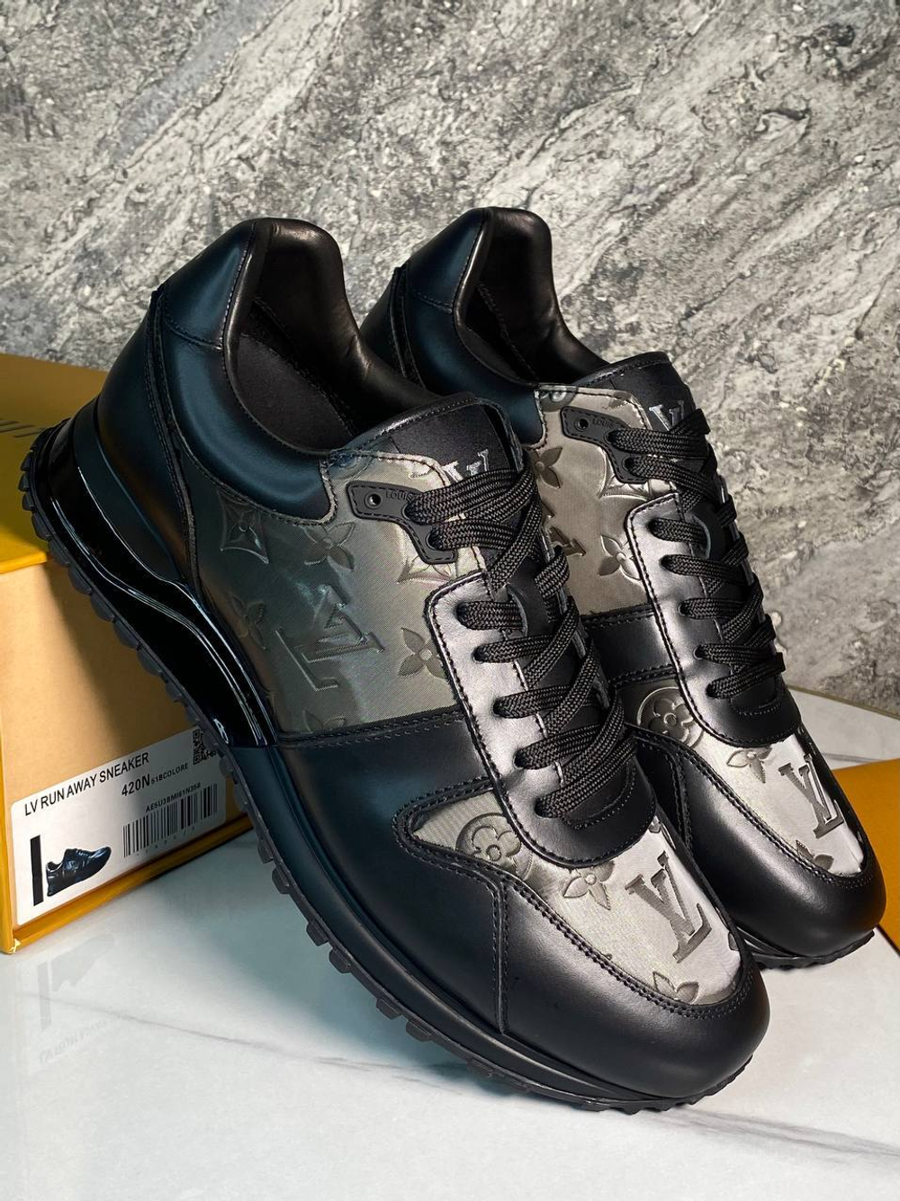 Кроссовки Louis Vuitton