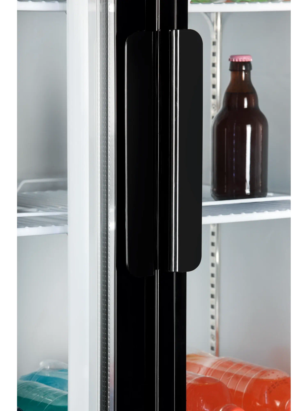 Витрина холодильная Nord RSC 600 GKB