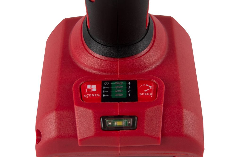 MIGHTY SEVEN (DS-202A) Аккумуляторный шуруповерт, ударный, 18 В, 4 предмета, кейс