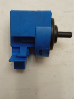 WMSD7105B кт17 Датчик уровня для стиральных машин Indesit Ariston ST-545 16002692100 б/у