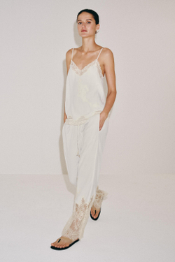 ZARA ТОП В БЕЛЬЕВОМ СТИЛЕ С КРУЖЕВОМ — ZW COLLECTION, ЖЕЛТОВАТО-БЕЛЫЙ