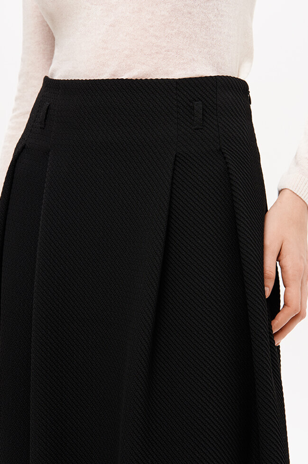 4907 Юбка женская (черный)