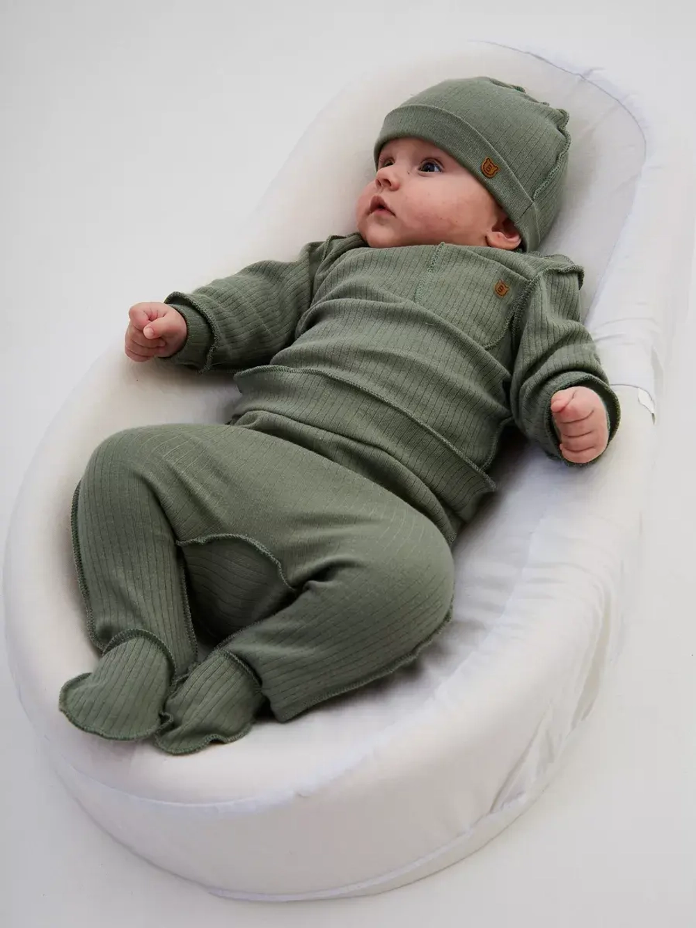 Костюм для новорожденного швы наружу