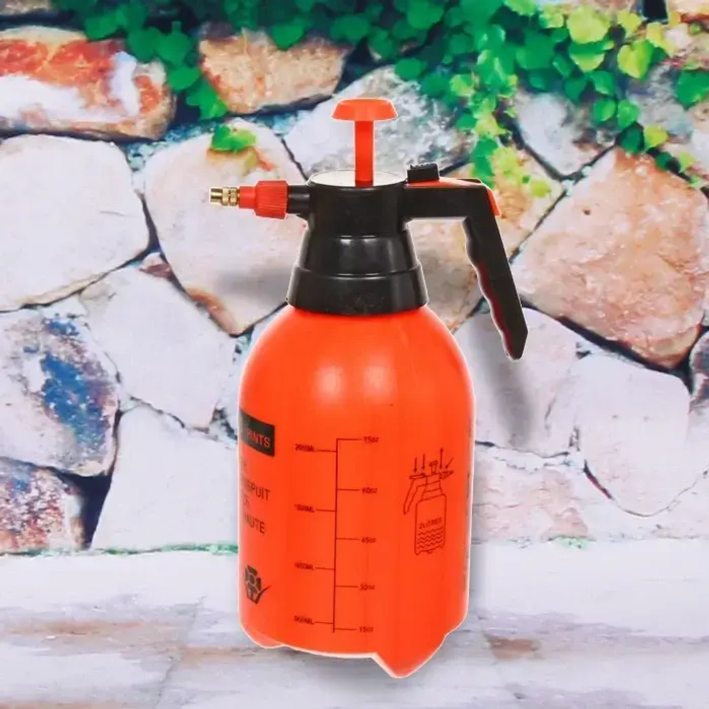 Опрыскиватель помповый 2л «Апельсин» пневматический, с мерной шкалой ДоброСад