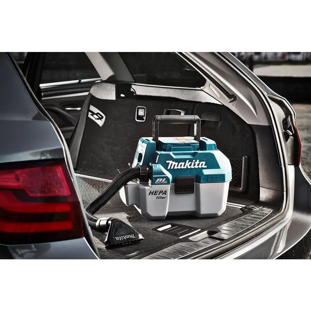 Аккумуляторный пылесос Makita DVC750LZ