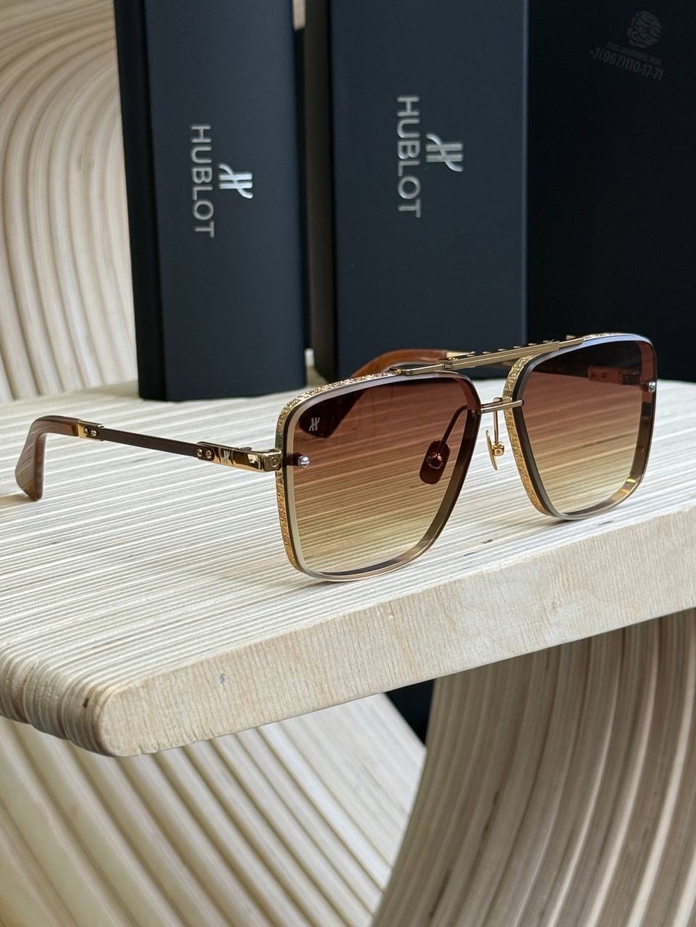 Солнечные очки Hublot