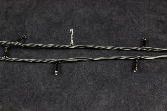Светодиодная нить с мерцающим диодом 40 м., 220V, 400 теплых белых LED ламп, черный провод ПВХ, соединяемая, Winner Light (ww.01.6B.400+)