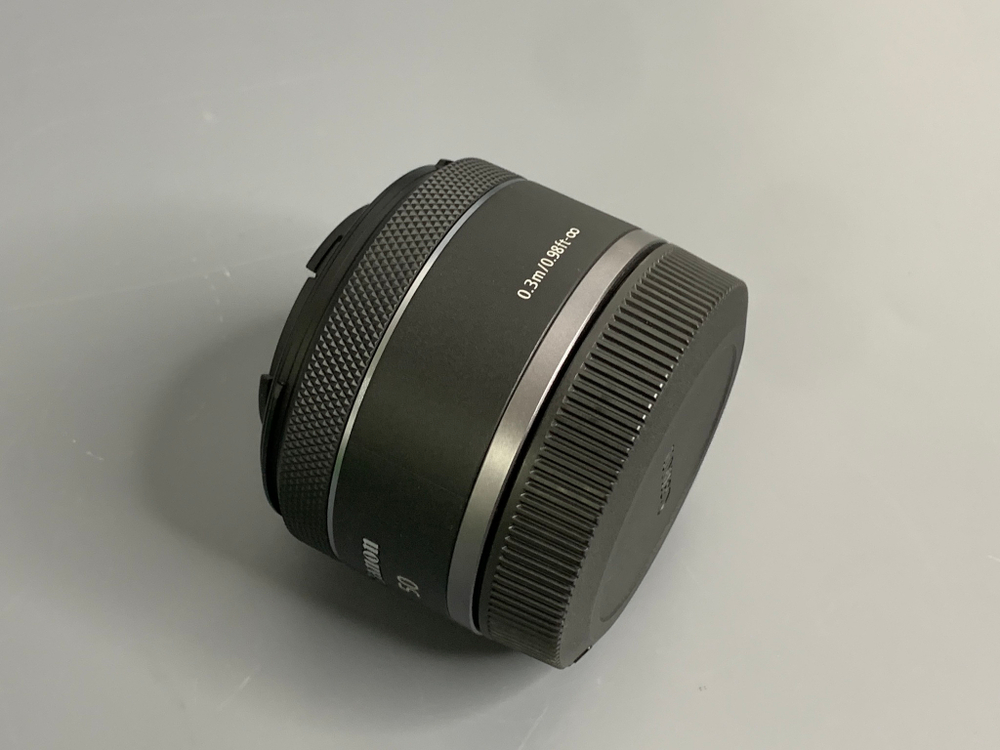 Canon RF 50mm 1.8 STM